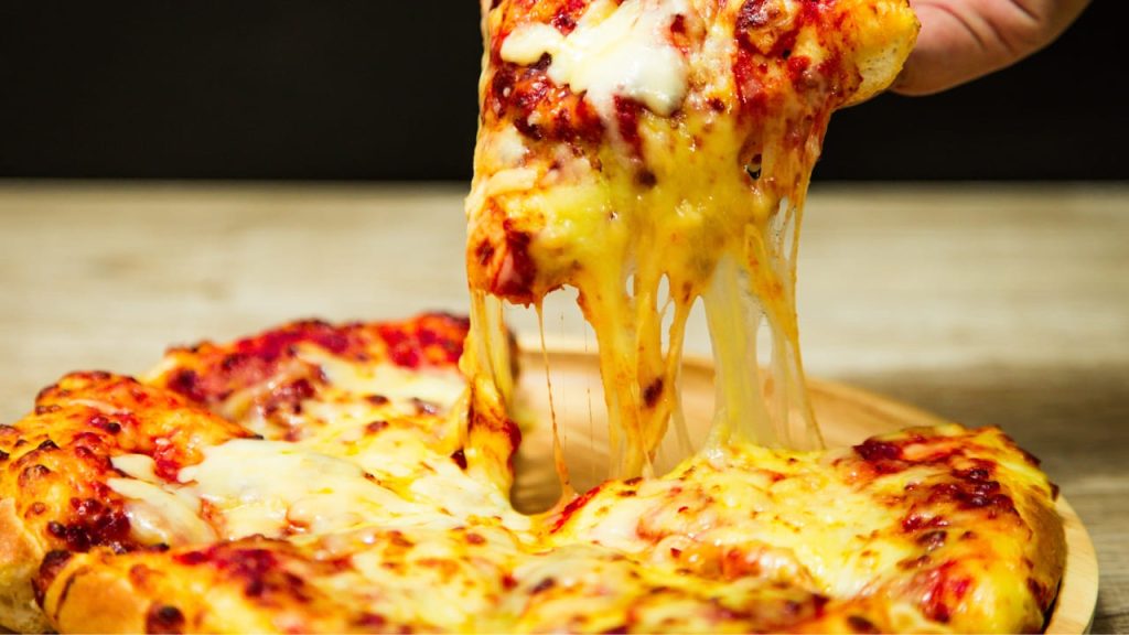افضل انواع الجبن للبيتزا